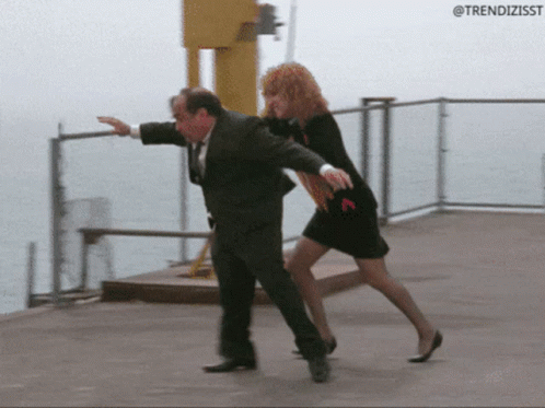 Kick.gif.d832a2d24f1b2277c0ea7910135997fe.gif