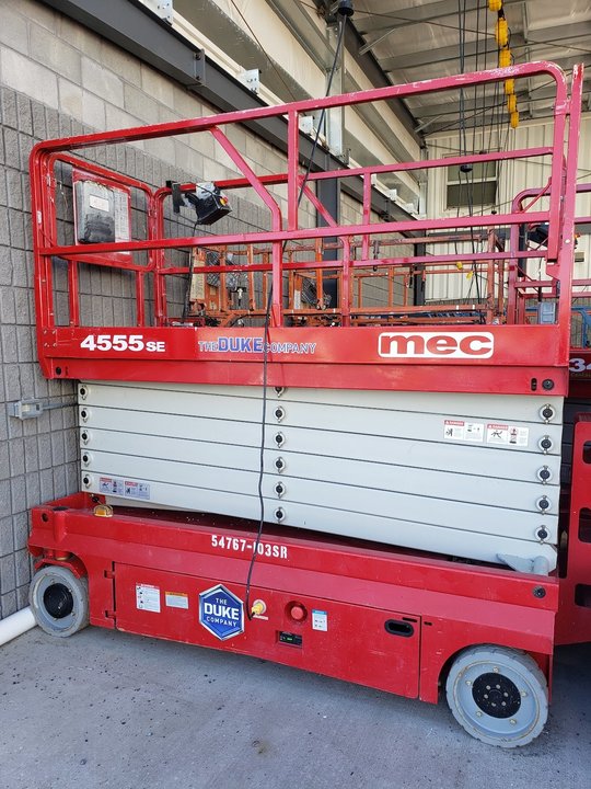 45-Foot-Scissor-Lift-Rental-MEC-4555-SE-.thumb.jpg.1d7c11570782b8390f369222961705e4.jpg
