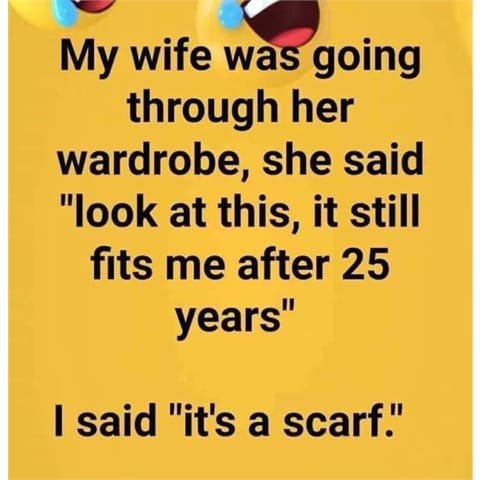 Scarf.jpg.354c9fe968b26a885cbfa5abcd4ac8b8.jpg