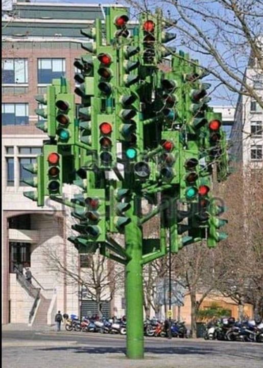 newsignalingdevelopedforroundabouts.jpg.fa32ab7d66be6def50eeeda0da12c699.jpg